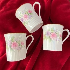 3 English Royal Heritage mugs